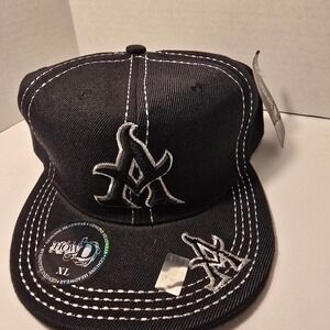 0046NWT HOWD Navy A size XL ball caps. Elevate your streetwear style